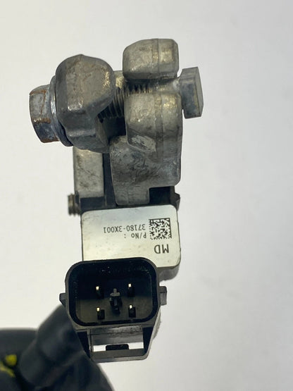 2011-2016 HYUNDAI ELANTRA 1.8L NEGATIVE BATTERY CABLE TERMINAL 37180-3X001 OEM