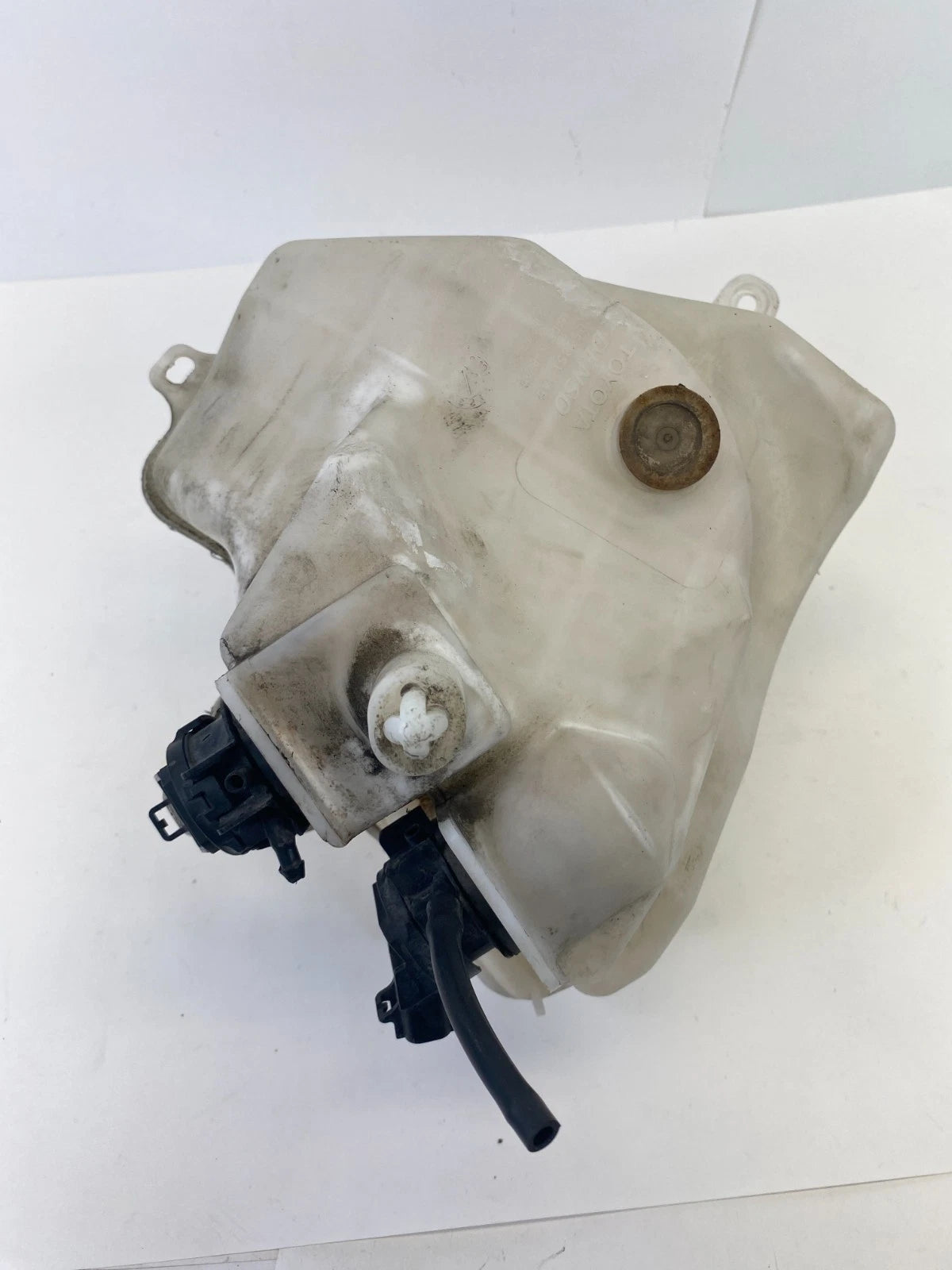 04-09 TOYOTA PRIUS WINDSHIELD WASHER FLUID RESERVOIR BOTTLE TANK 060851-145 OEM