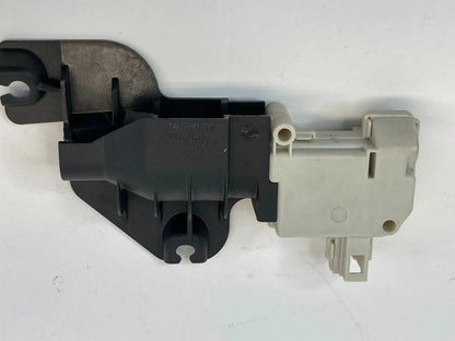 05-11 AUDI A6 QUATTRO GLOVE BOX DOOR RELEASE ACTUATOR MOTOR UNIT 3B0959782A OEM