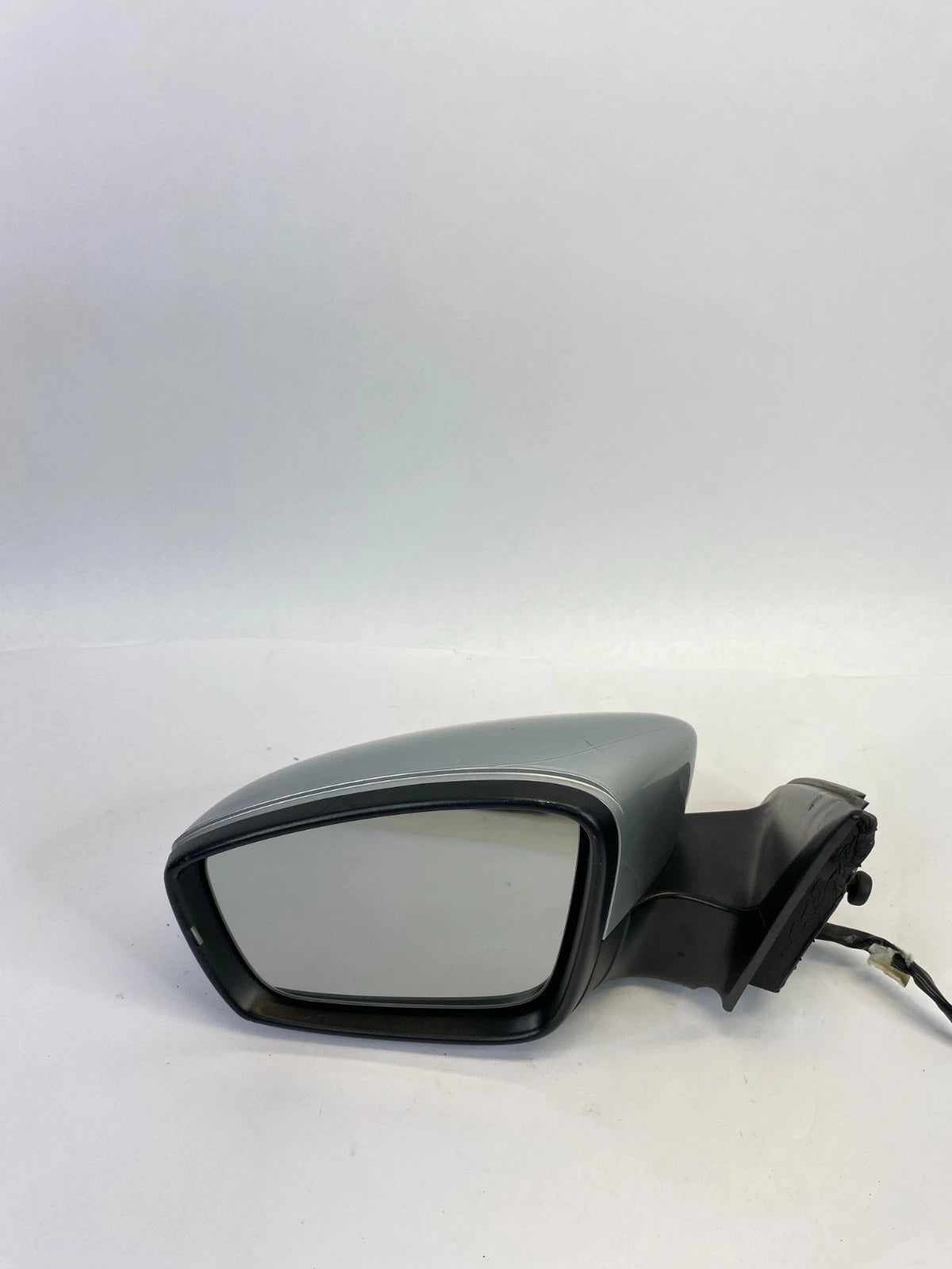 2011-2014 VW VOLKSWAGEN JETTA FRONT LEFT DRIVER SIDE POWER MIRROR OEM