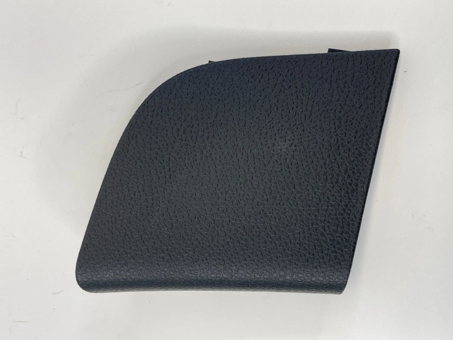 2006-2009 VOLKSWAGEN GTI FRONT RIGHT SIDE INTERIOR KICK PANEL TRIM 1K6867658 OEM