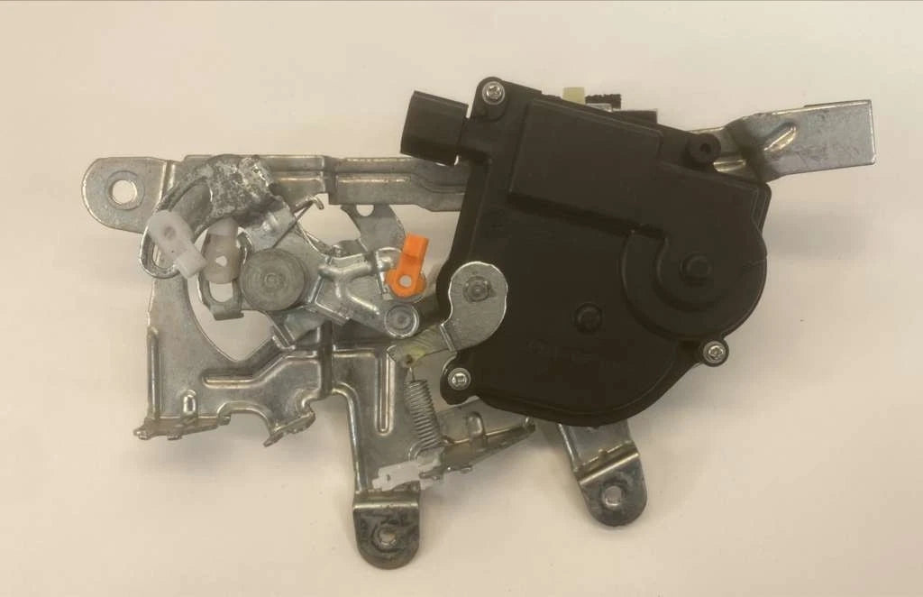 2005-2010 HONDA ODYSSEY REAR LEFT SLIDING DOOR CRANK HANDLE MECHANISM ACTUATOR