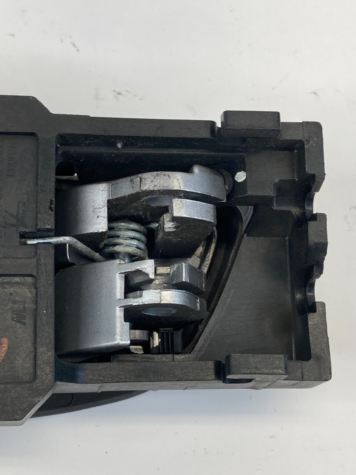 2012-2017 Hyundai Accent Front Right Side Inside Interior Door Handle 82623RB000