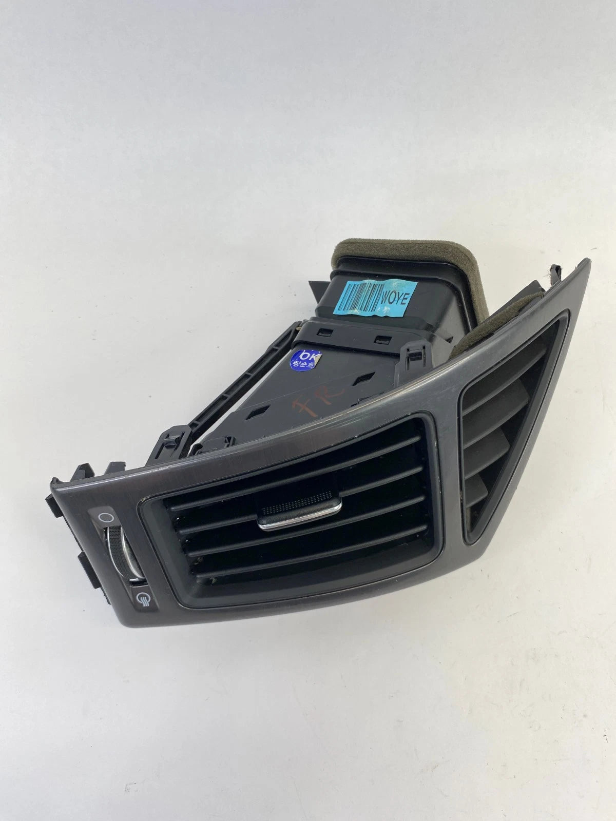 2011-2014 HYUNDAI SONATA DASH RIGHT SIDE A/C AIR VENT OUTER GRILLE OEM 3S9749000