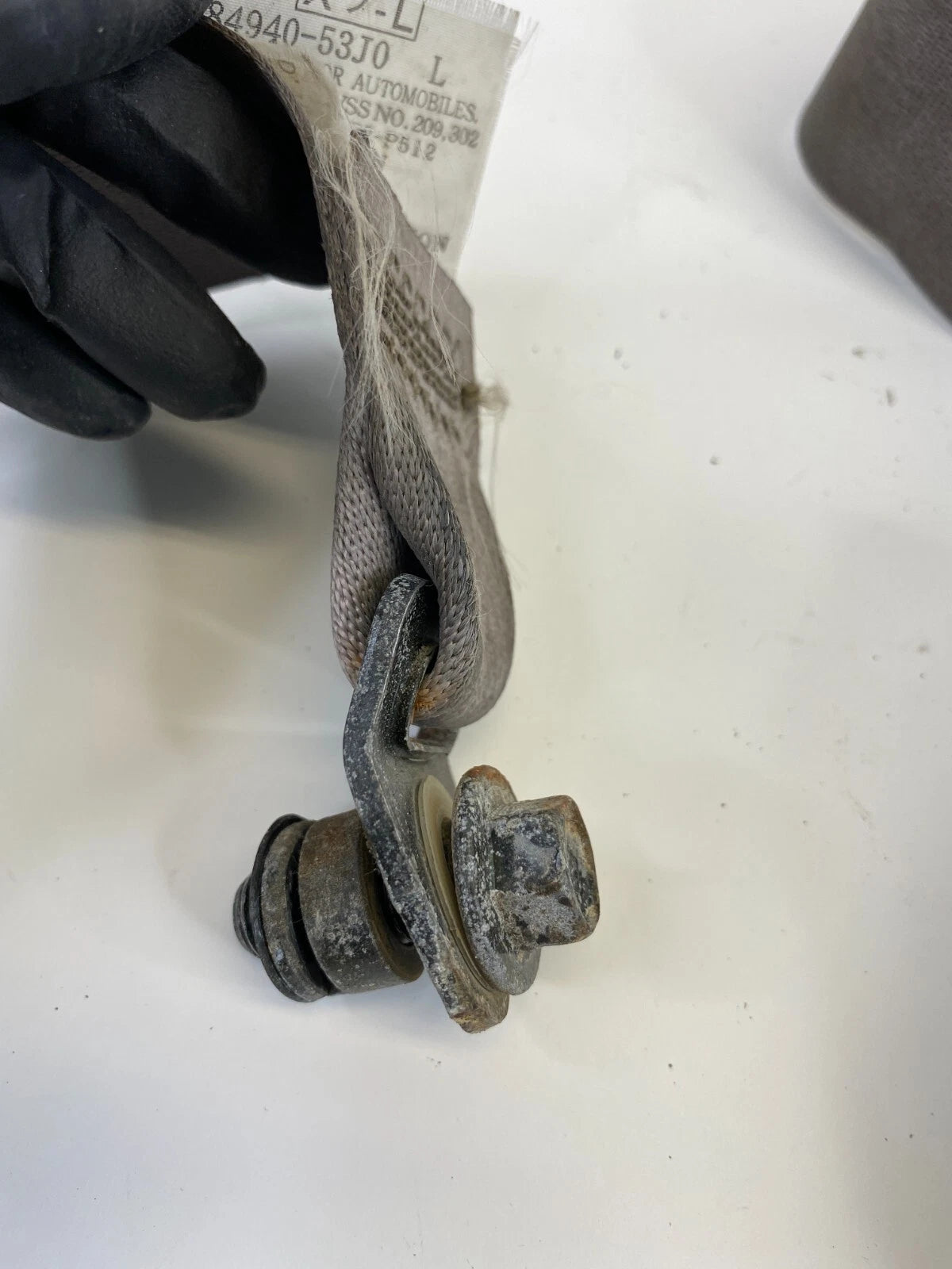 2003 2004 SUZUKI XL-7 FRONT LEFT DRIVER SIDE SEAT BELT RETRACTOR 84940-53J0 OEM