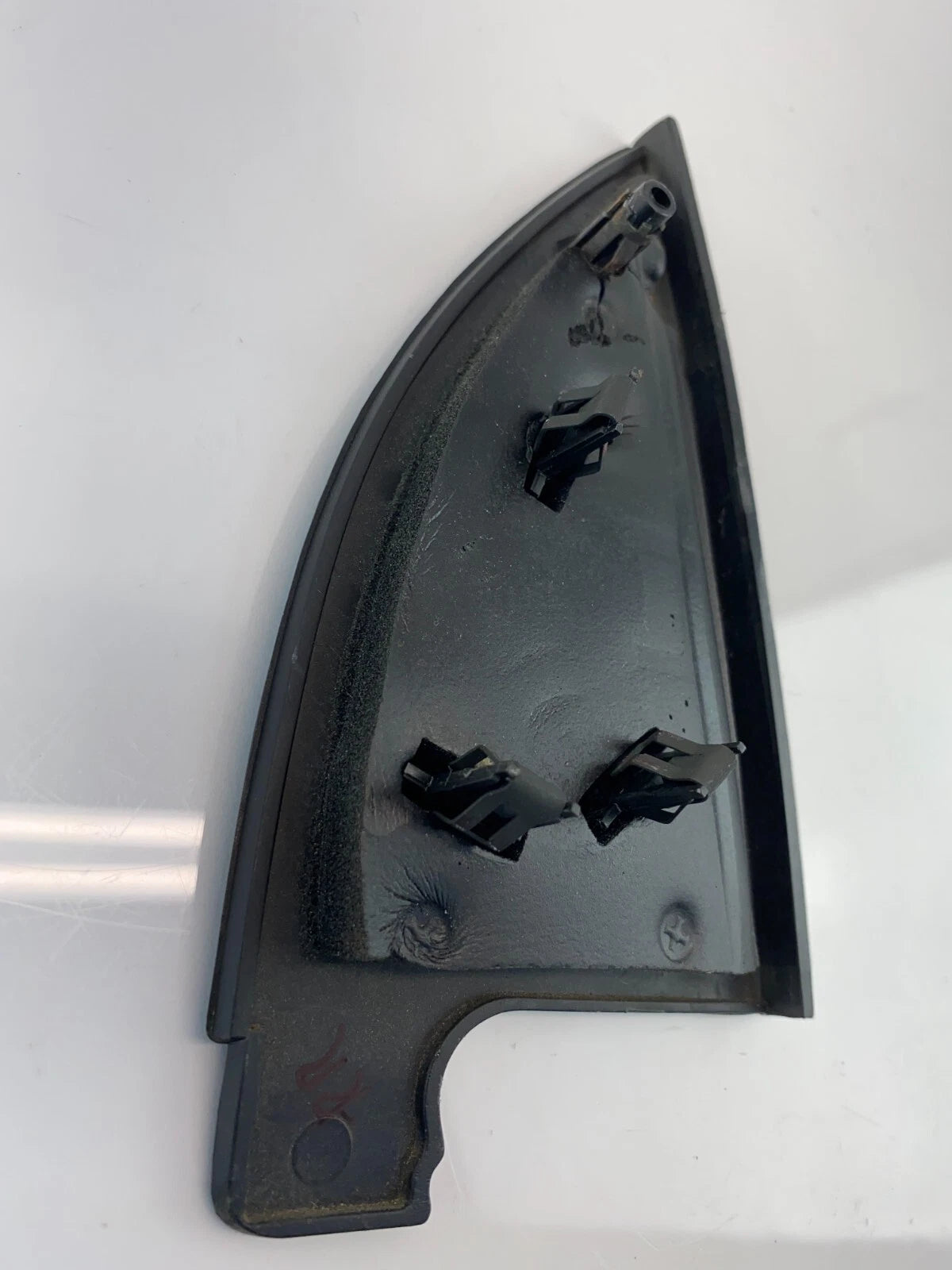 2000-2004 KIA SPECTRA REAR RIGHT DOOR INNER CORNER COVER TRIM PANEL GARNISH