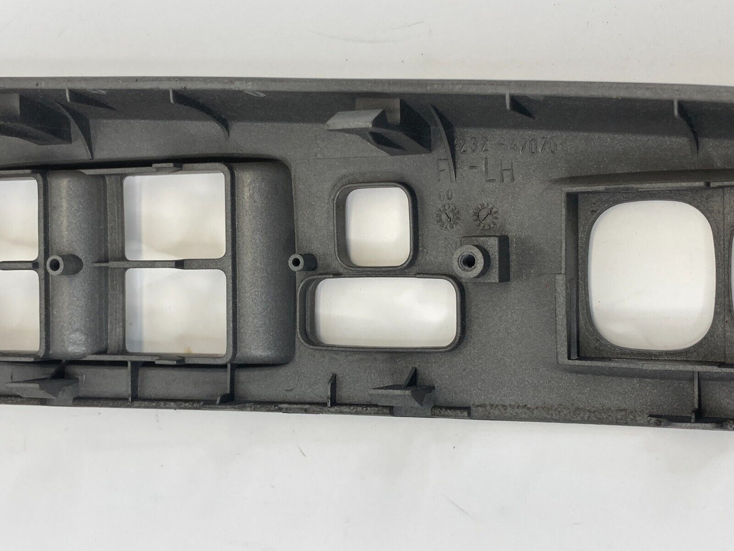 04-09 Toyota Prius Front Left Side Door Master Window Switch Bezel 74232-47070