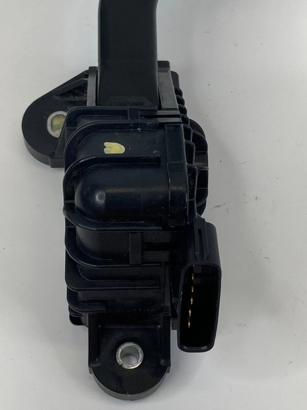 2004-2010 TOYOTA SIENNA ACCELERATOR GAS PEDAL POSITION SENSOR 78120-08020 OEM