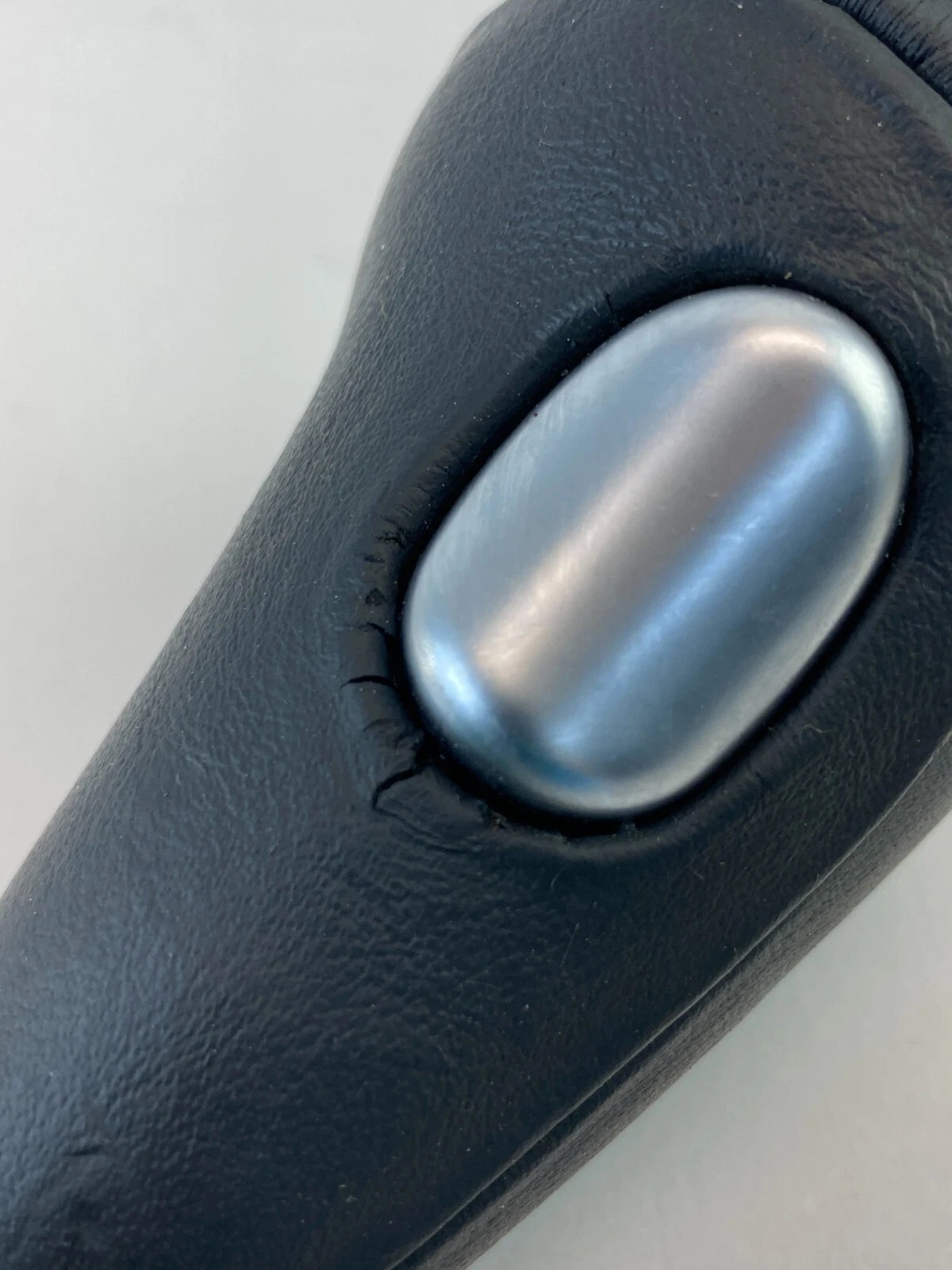 2007 2008 2009 07 08 09 AUDI Q7 SHIFT SHIFTER LEVER HANDLE KNOB LEATHER OEM