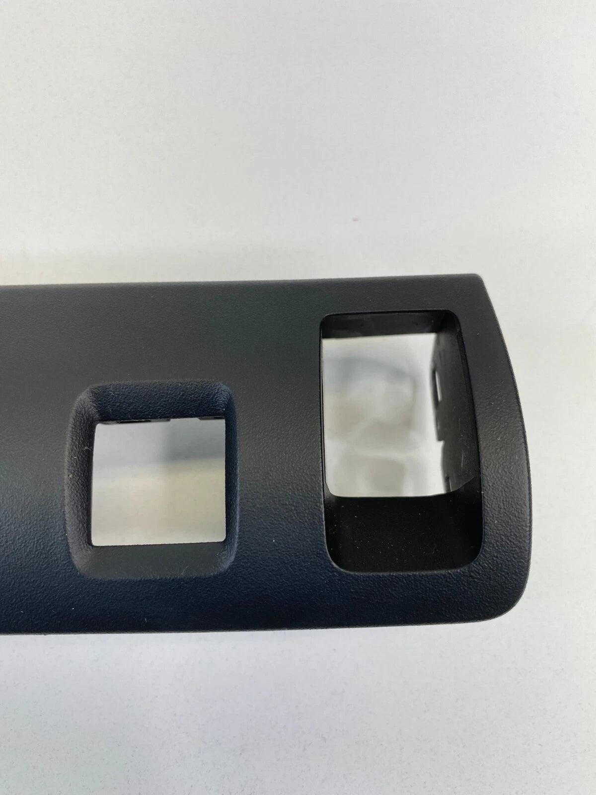 2014-2020 CHEVROLET IMPALA DASH INSTRUMENT PANEL SWITCH BEZEL TRIM ONLY 22979038