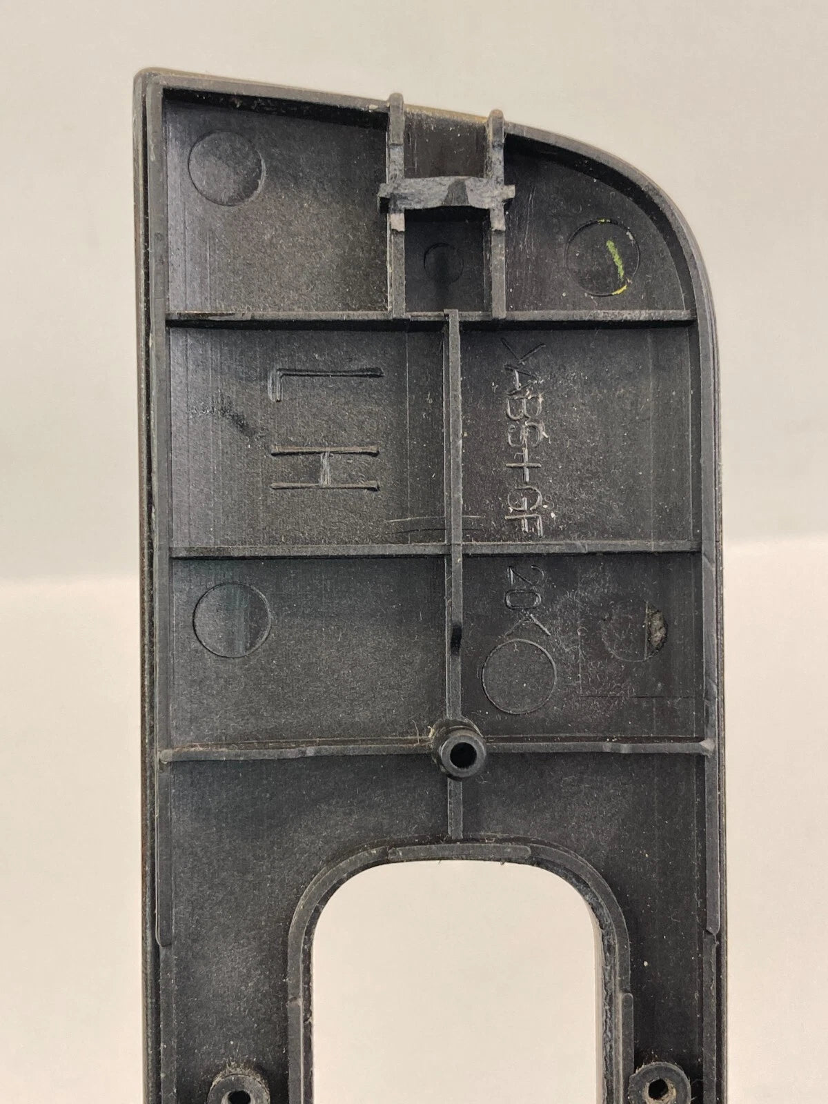 2001 2002 2003 LEXUS RX300 REAR LEFT SIDE BACK DOOR WINDOW SWITCH BEZEL TRIM OEM