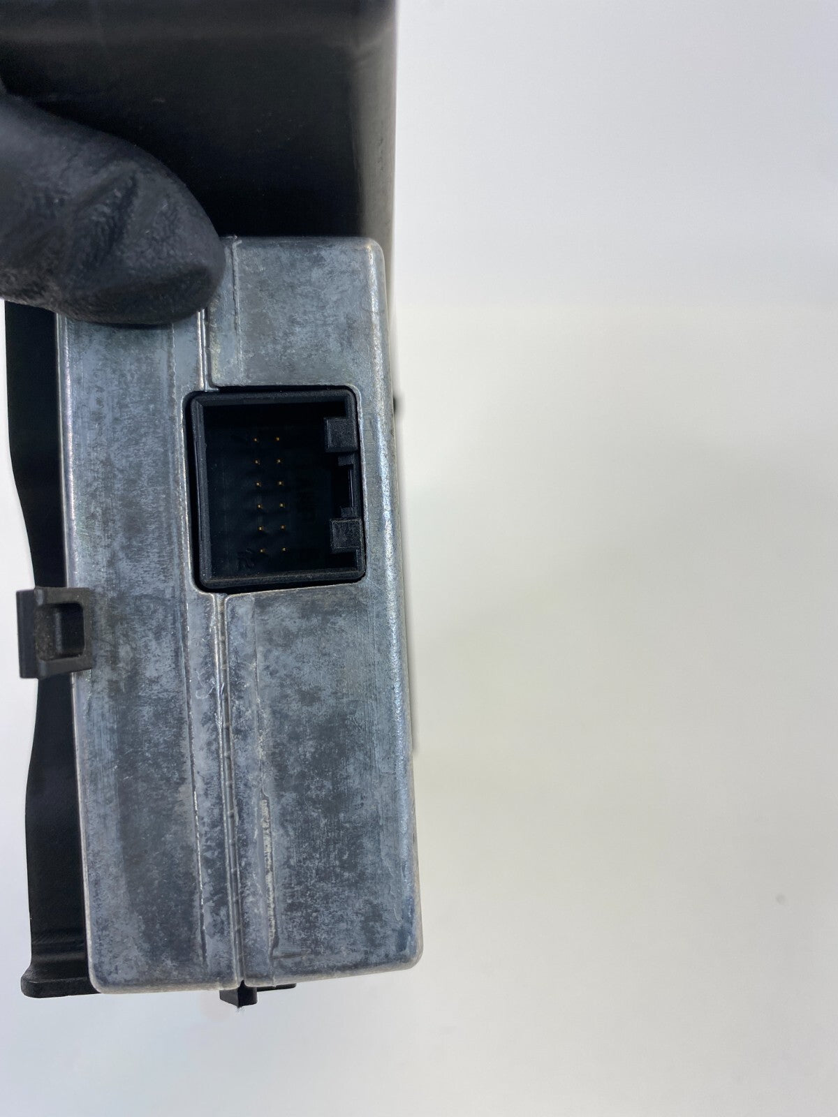 2009-2012 Audi A4 Quattro Multimedia Interface Control Module 8T0-035-785A OEM