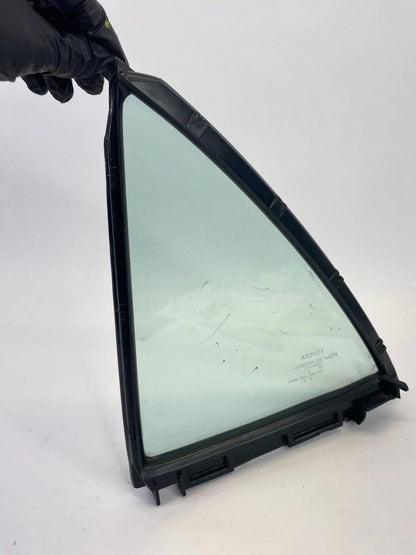 2009-2013 TOYOTA COROLLA REAR RIGHT PASSENGER SIDE QUARTER GLASS OEM 68188-02120