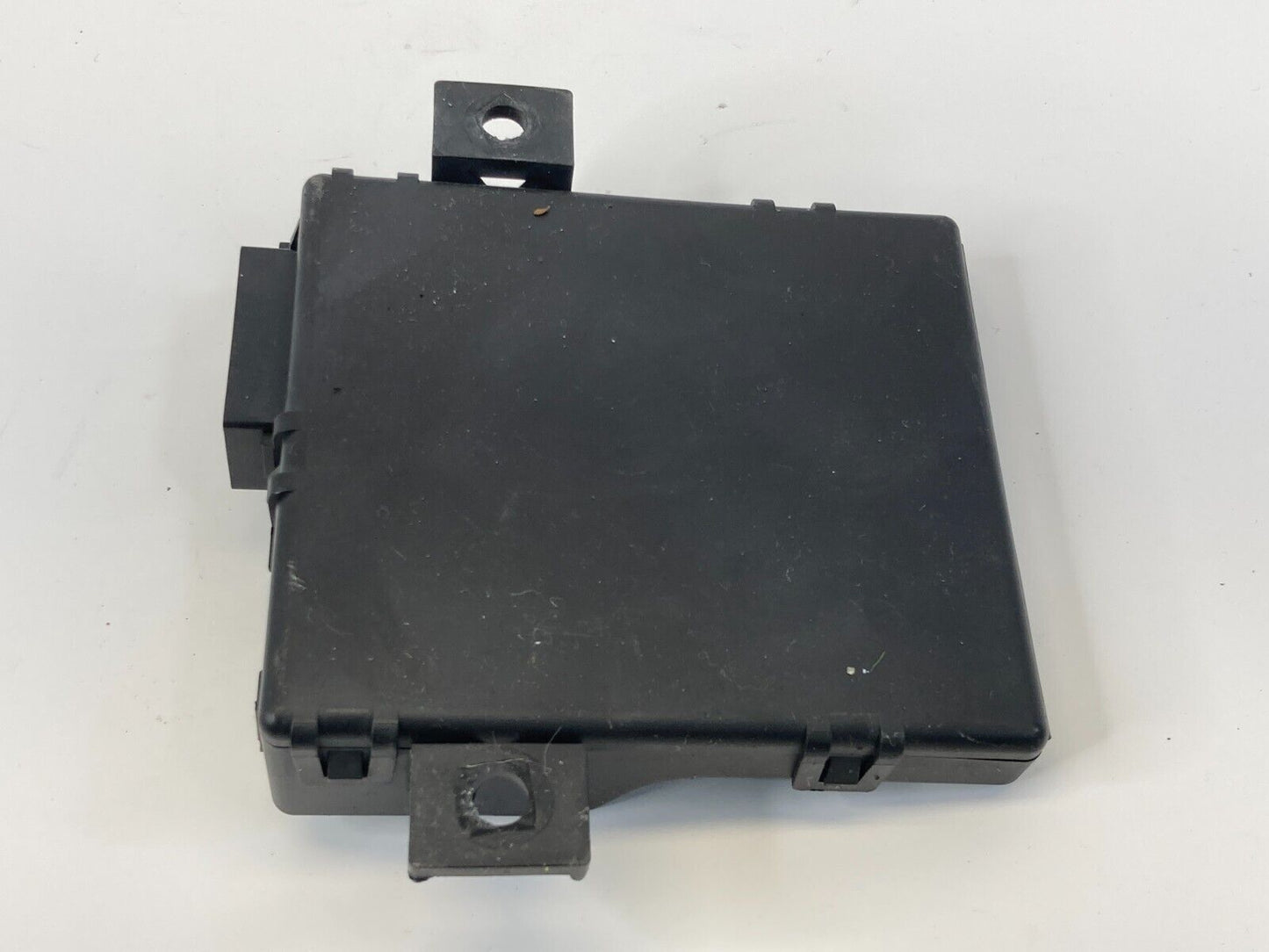 2009-2011 Audi A6 Quattro 3.0L V6 Gateway Control Module Unit 4F0-907-468-F OEM