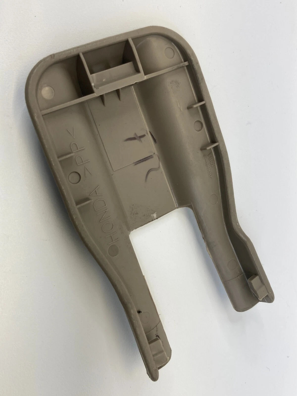 1999 2000 2001 2002 ACURA RL FRONT RIGHT SEAT TRACK END COVER CAP TRIM PANEL OEM