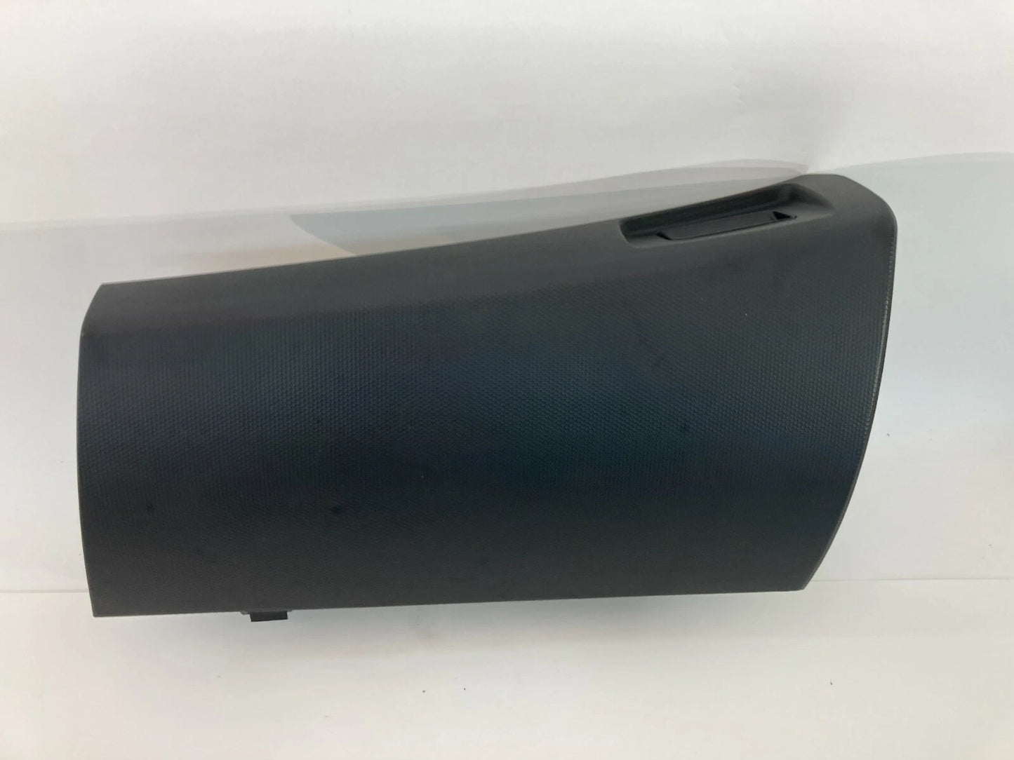 2007-2013 MITSUBISHI OUTLANDER UPPER GLOVE BOX LID DOOR COVER 8042A-01670 OEM