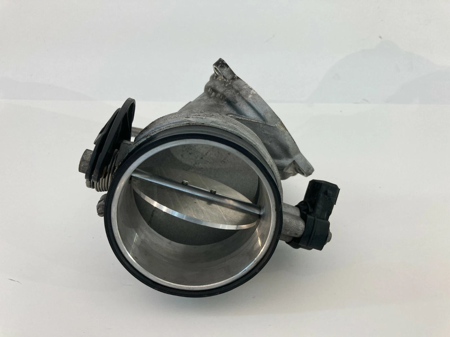 1997 1998 BMW 740IL 4.4L V8 A/T THROTTLE BODY INTAKE TUBE ELBOW ASSEMBLY OEM