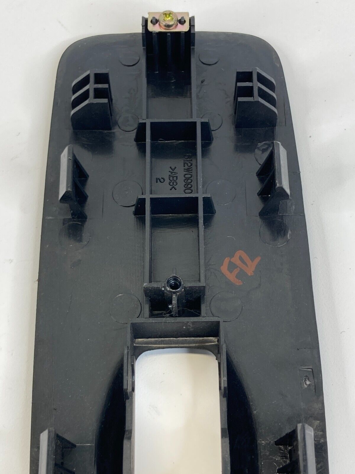 2001-2006 Hyundai Elantra Front Right Side Window Switch Cover Trim 93575-2D000