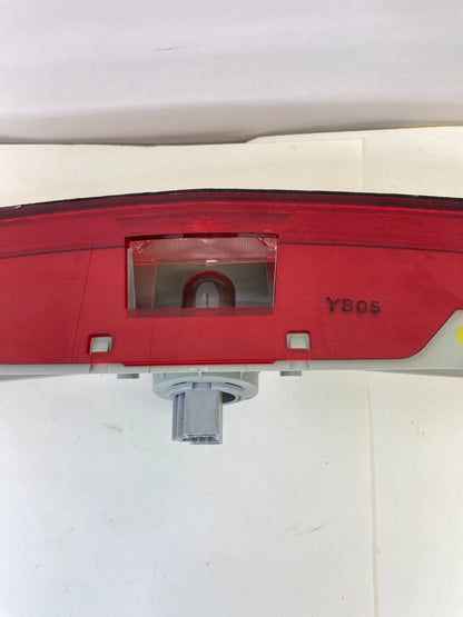 2010-2013 MAZDA3 MAZDA 3 SEDAN REAR THIRD 3RD BRAKE STOP LIGHT LAMP MOUNTED OEM