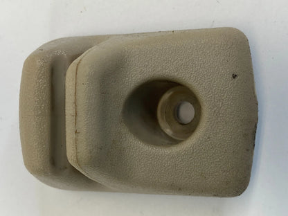 08 09 10 11 FORD FOCUS FRONT SUNVISOR SUN VISOR RETAINER SUN VISOR CLIP HOOK OEM