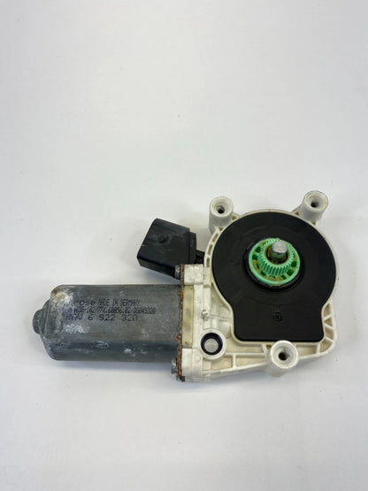 2004-2007 BMW 530I SEDAN REAR RIGHT BACK DOOR POWER WINDOW MOTOR 7746005602 OEM