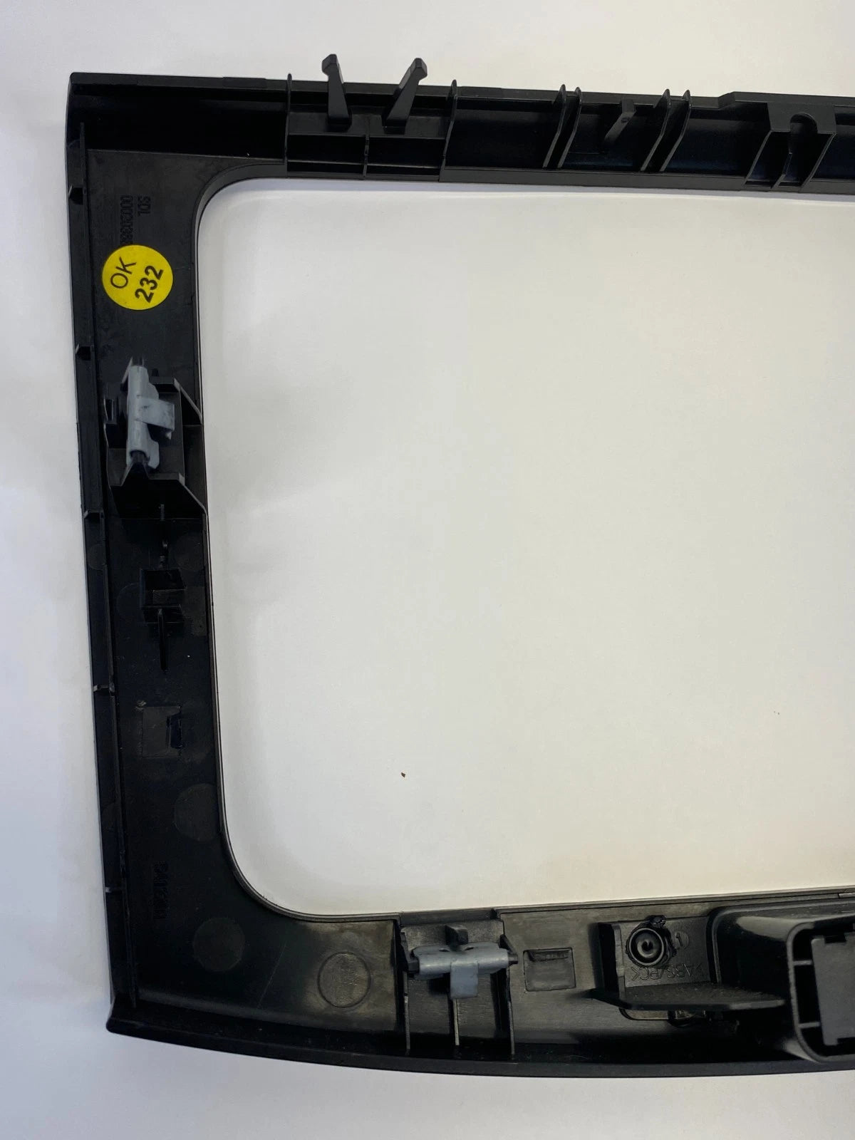 2013-2017 VW VOLKSWAGEN CC CENTER DASH RADIO BEZEL COVER TRIM 3AA-858-069-H OEM