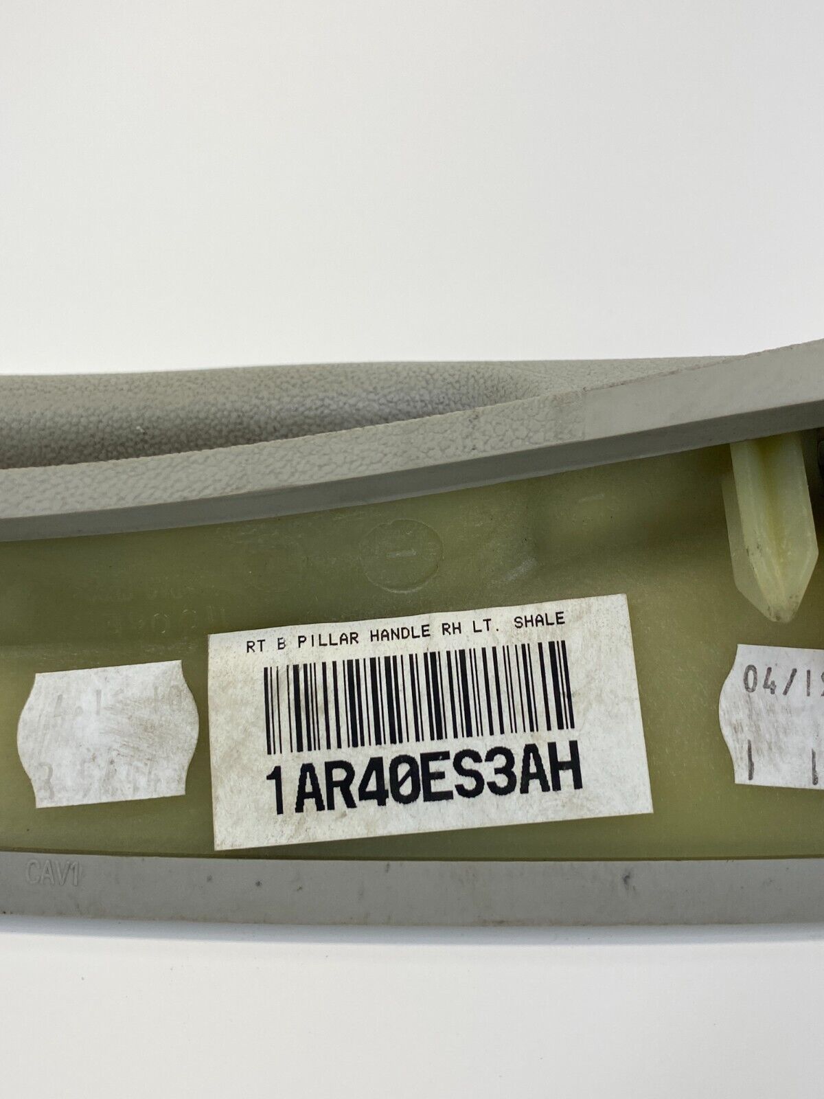 2009-2014 Volkswagen Routan Rear Right B-Pillar Grip Grab Handle 1AR40ES3AH