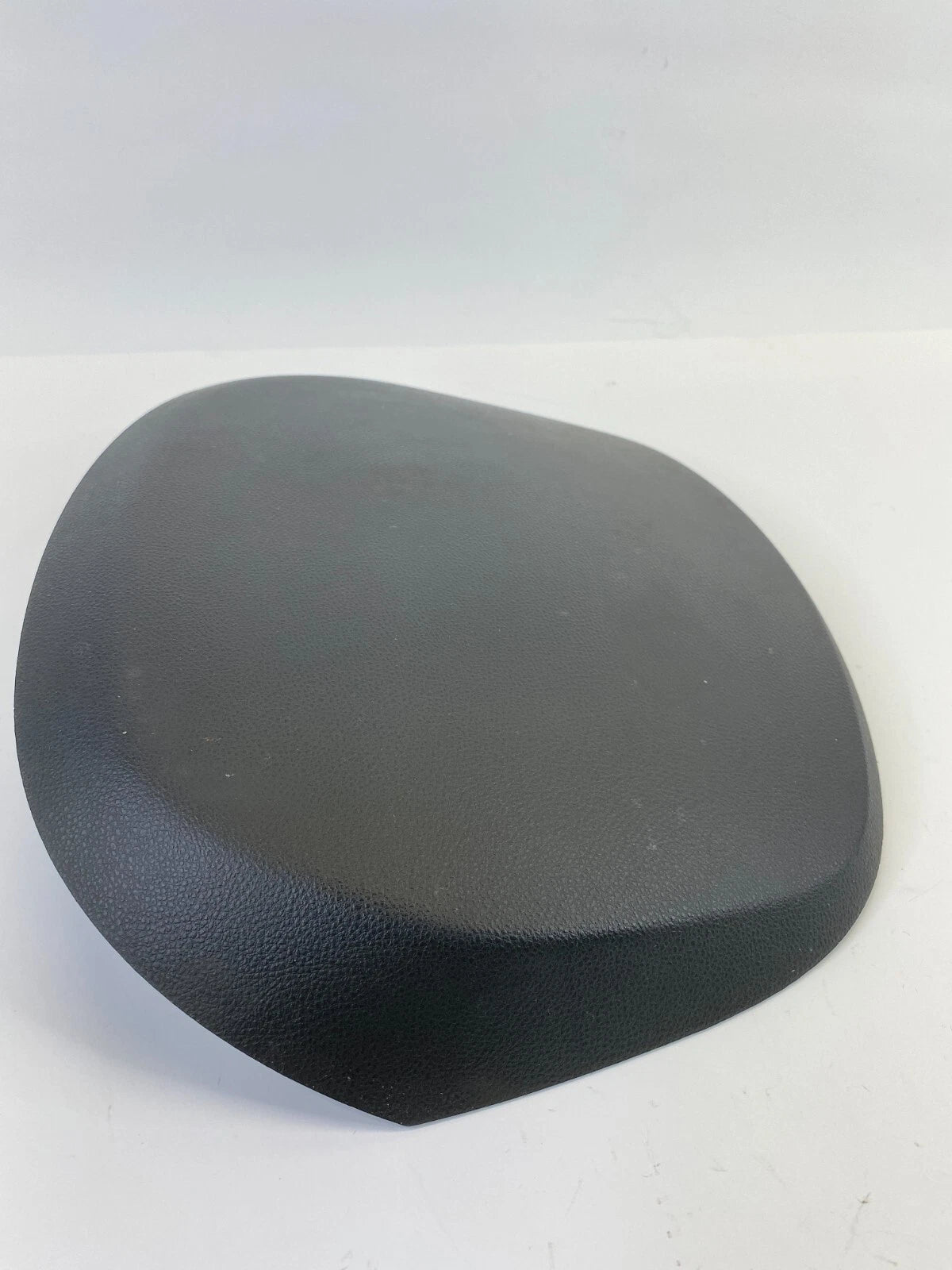 10-17 CHEVY EQUINOX INSTRUMENT PANEL UPPER CLUSTER SPEEDOMETER COVER 25780279