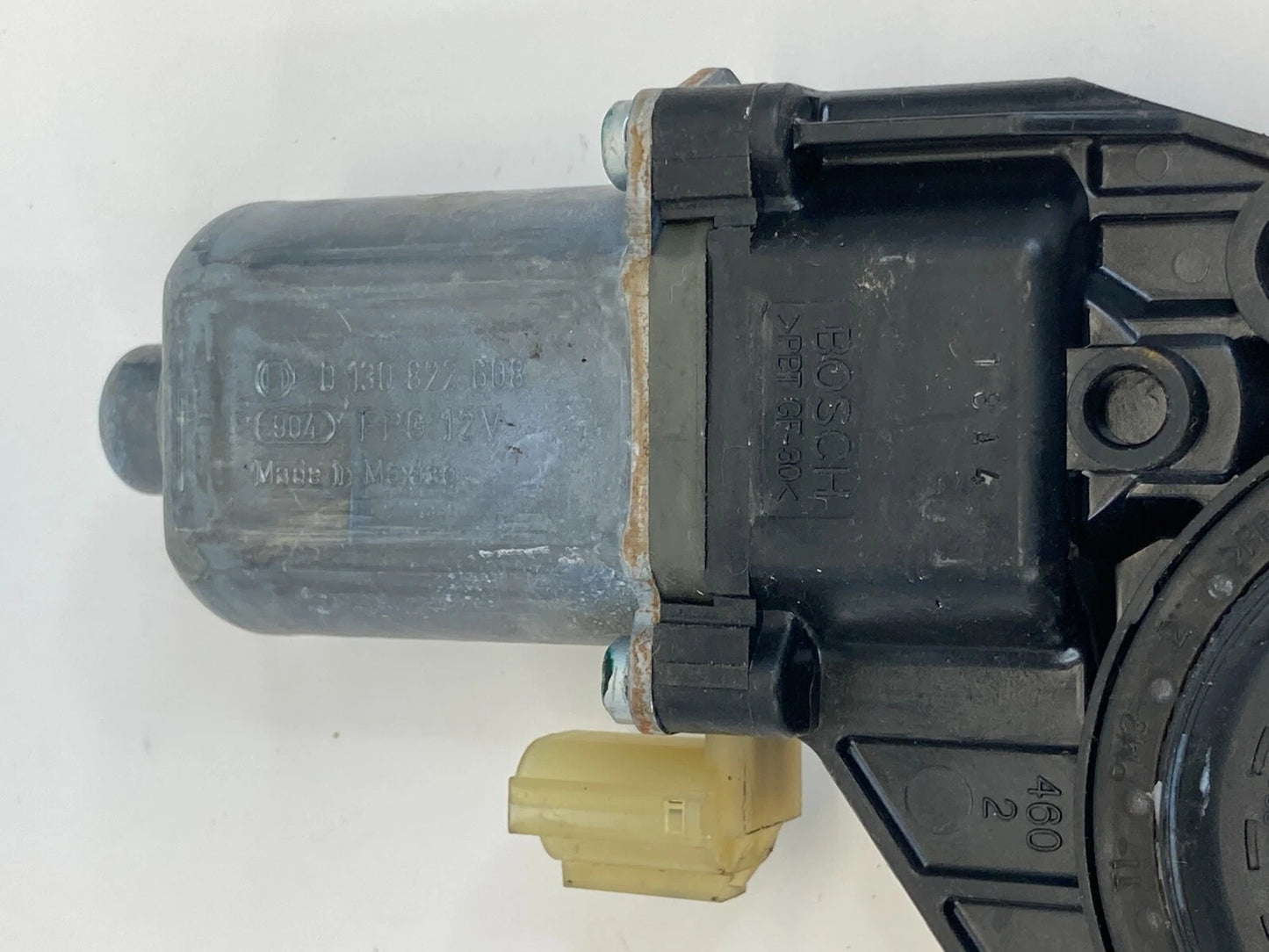 2011-2014 HYUNDAI SONATA FRONT RIGHT SIDE DOOR WINDOW MOTOR 82460-3Q000 OEM