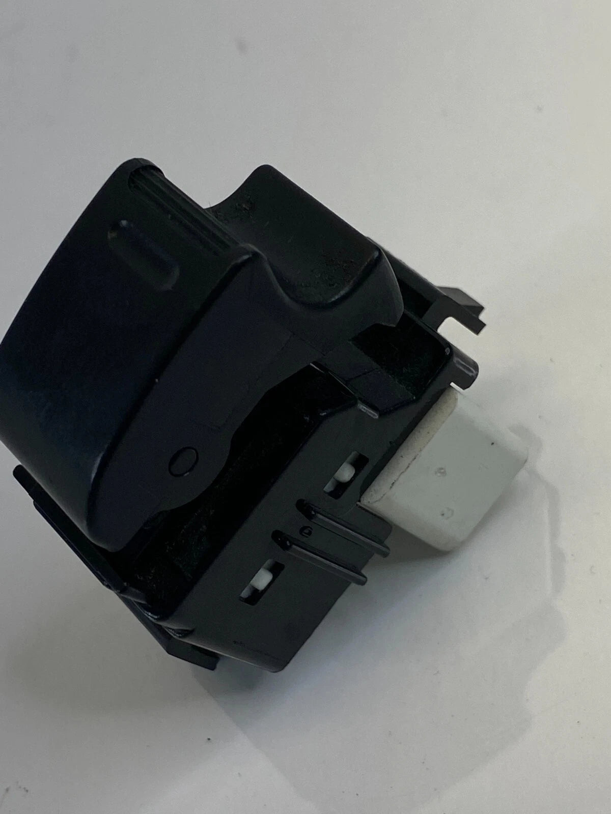 04 05 06 07 08 09 TOYOTA PRIUS REAR RIGHT DOOR POWER WINDOW SWITCH OEM