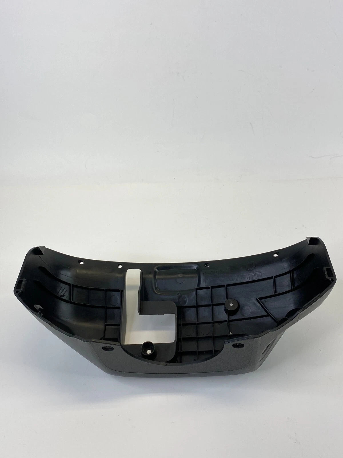 2008-2010 SATURN VUE DASH LOWER STEERING COLUMN COVER TRIM SURROUND 96830023 OEM
