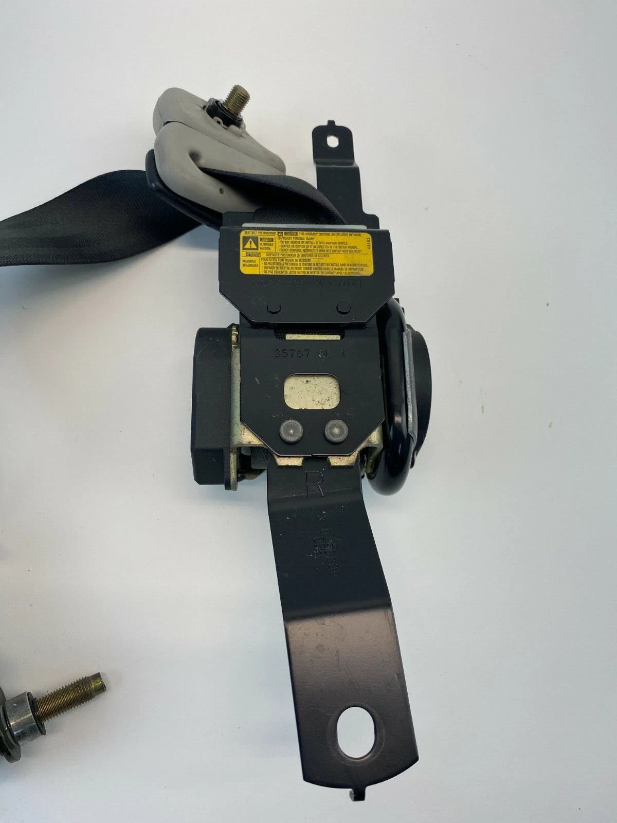 2004 2005 2006 KIA AMANTI RIGHT PASSENGER SIDE SEAT BELT RETRACTOR ASSEMBLY OEM