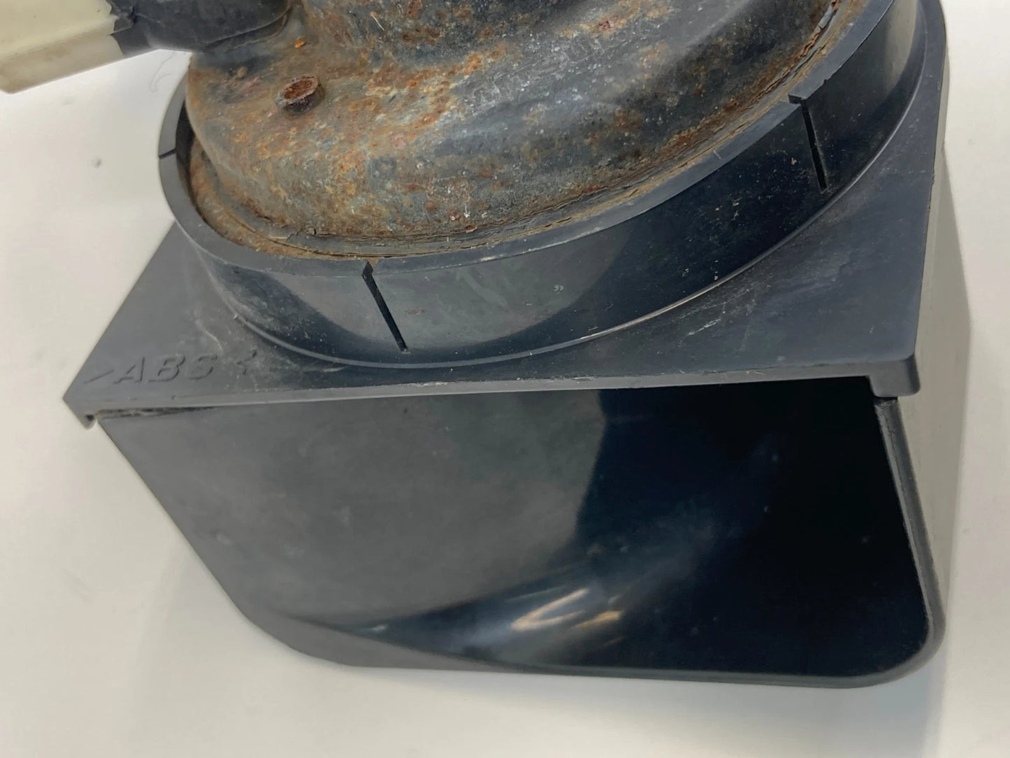 2003-2007 HONDA ACCORD LOW TONE PITCH ALARM HORN E358943 OEM