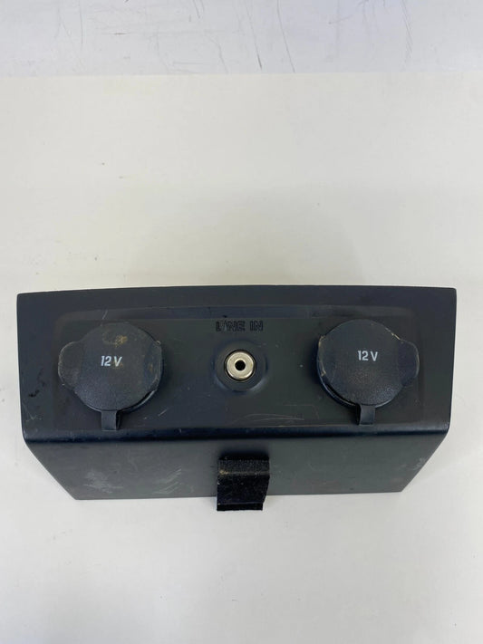 2008-2011 FORD FOCUS CENTER DASH DUAL POWER OUTLET 12V JACK PORT 8S43-54043D56-A