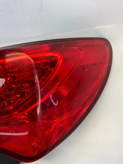 2011-2014 CHRYSLER 200 REAR RIGHT PASSENGER SIDE TAIL LIGHT LAMP 05182524A OEM