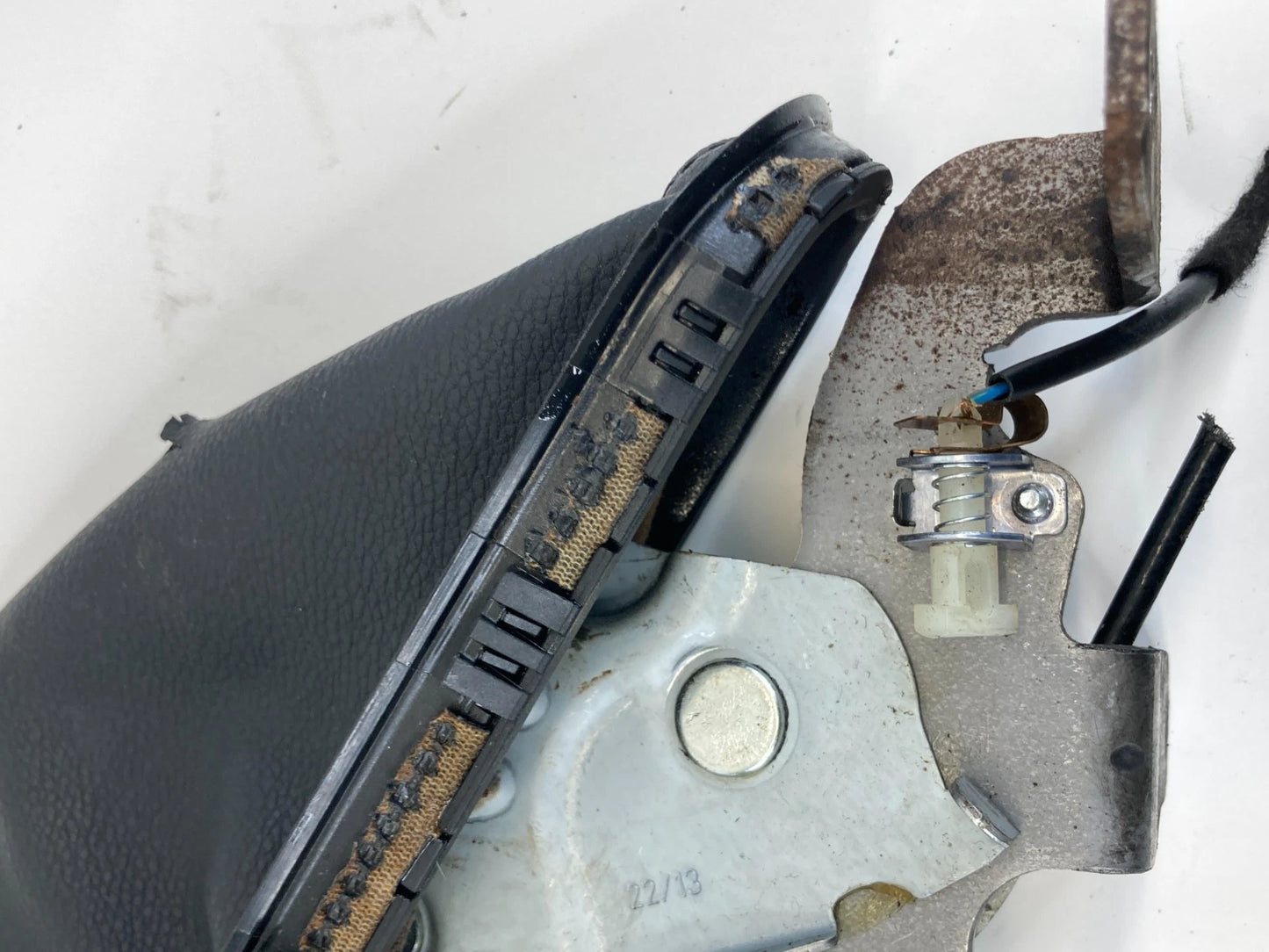 07 08 09 10 11 12 13 14 15 Mini Cooper Emergency Parking Brake Handle Boot OEM