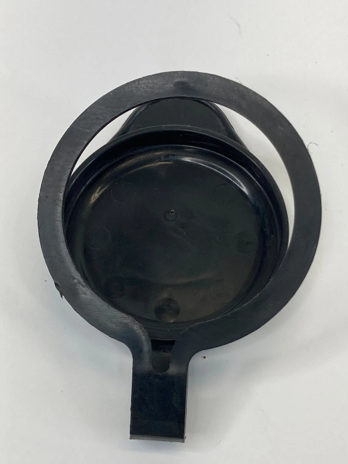 2011-2019 FORD FIESTA WINDSHIELD WIPER WASHER FLUID RESERVOIR TANK CAP COVER OEM
