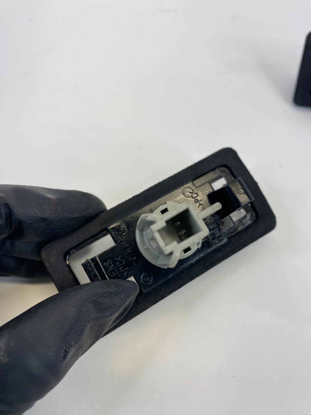 13-18 Nissan Altima Back Rear Trunk License Plate Light Lamp Set Par OEM