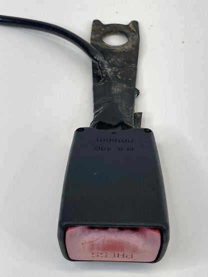 01-03 LEXUS RX300 FRONT RIGHT PASSENGER SIDE SEAT BELT BUCKLE END RECEIVER OEM