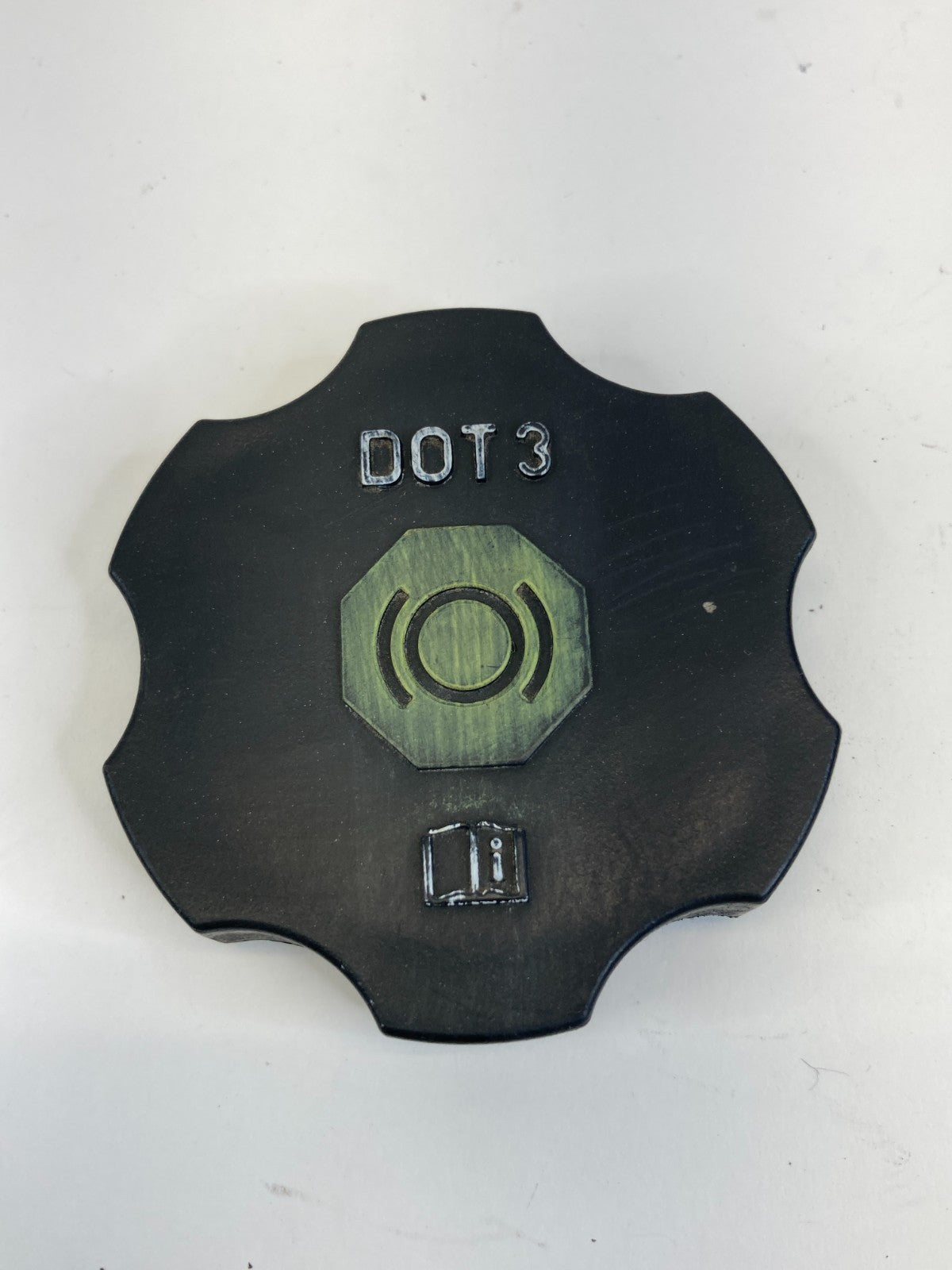 2012-2015 Chevrolet Captiva Sport Brake Master Cylinder Reservoir Cap Cover Lid