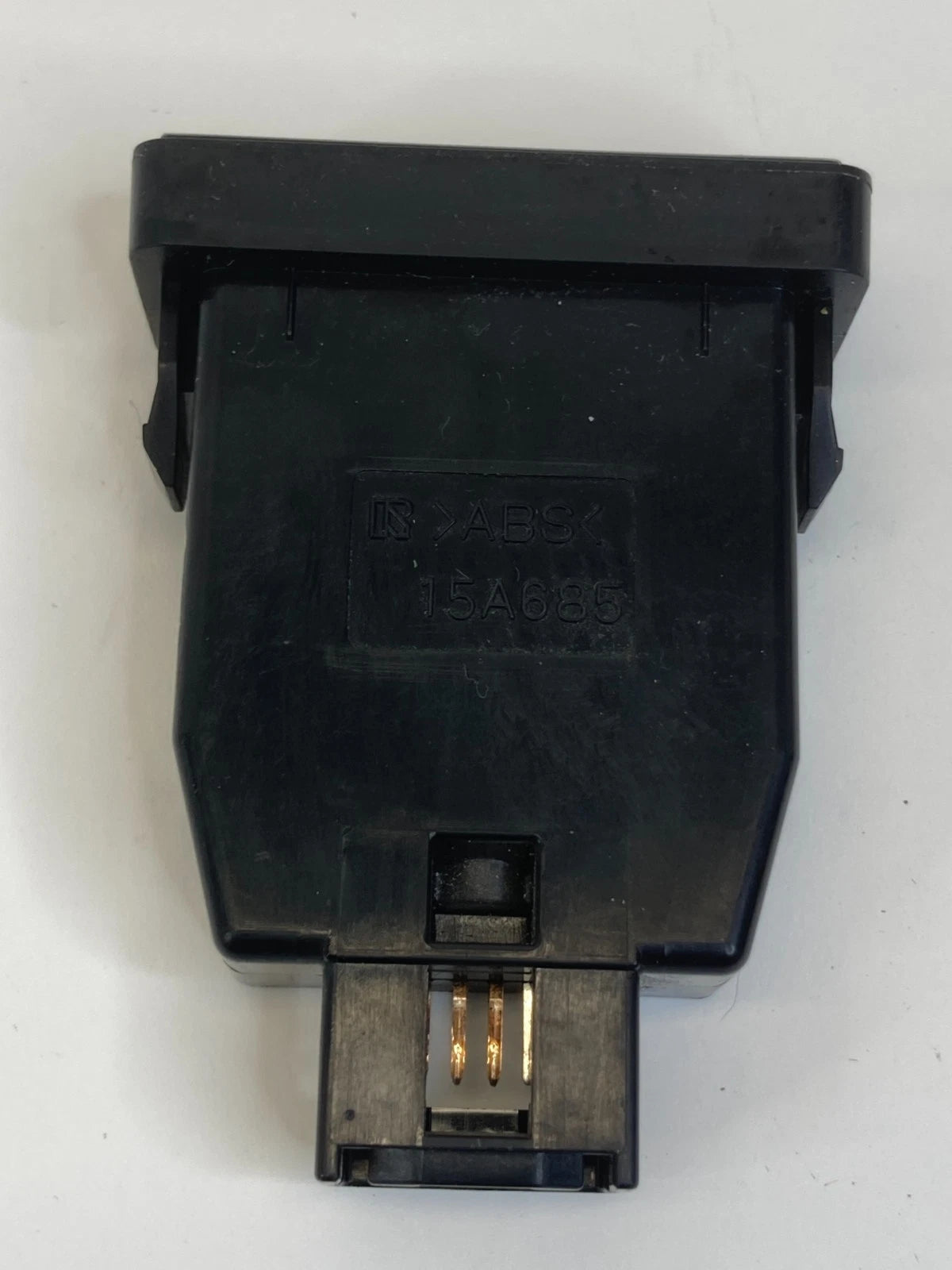 2004-2009 TOYOTA PRIUS PARKING BRAKE CONTROL SWITCH P BUTTON 15A685 OEM