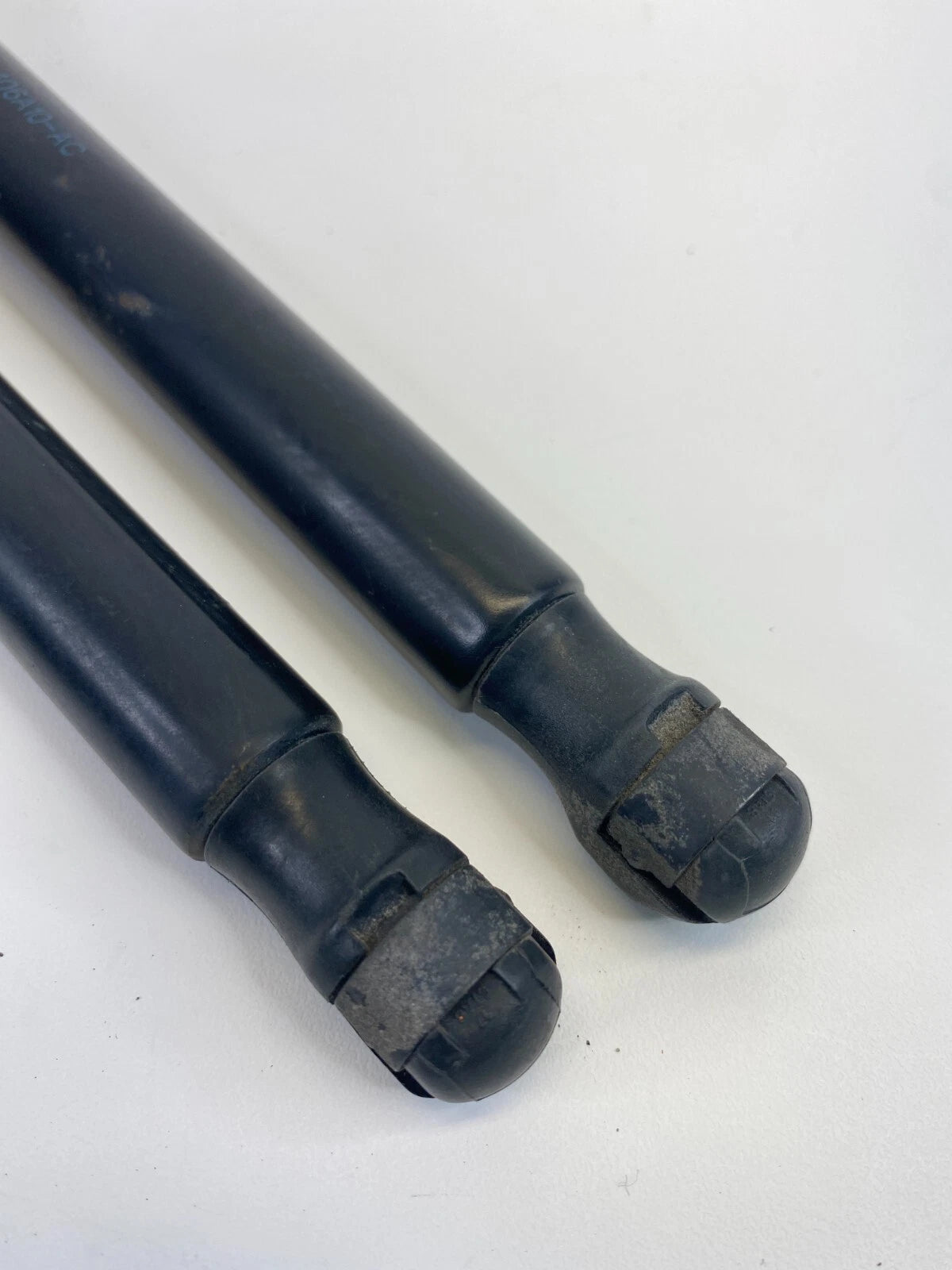 2011-2019 FORD FIESTA SEDAN TRUNK TAILGATE STRUT SHOCK SUPPORT PAIR 8A61-A406A10