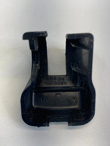 97 98 99 00 01 02 03 LEXUS ES300 RIGHT SIDE SEAT DOOR CHECK COVER 6862133010 OEM