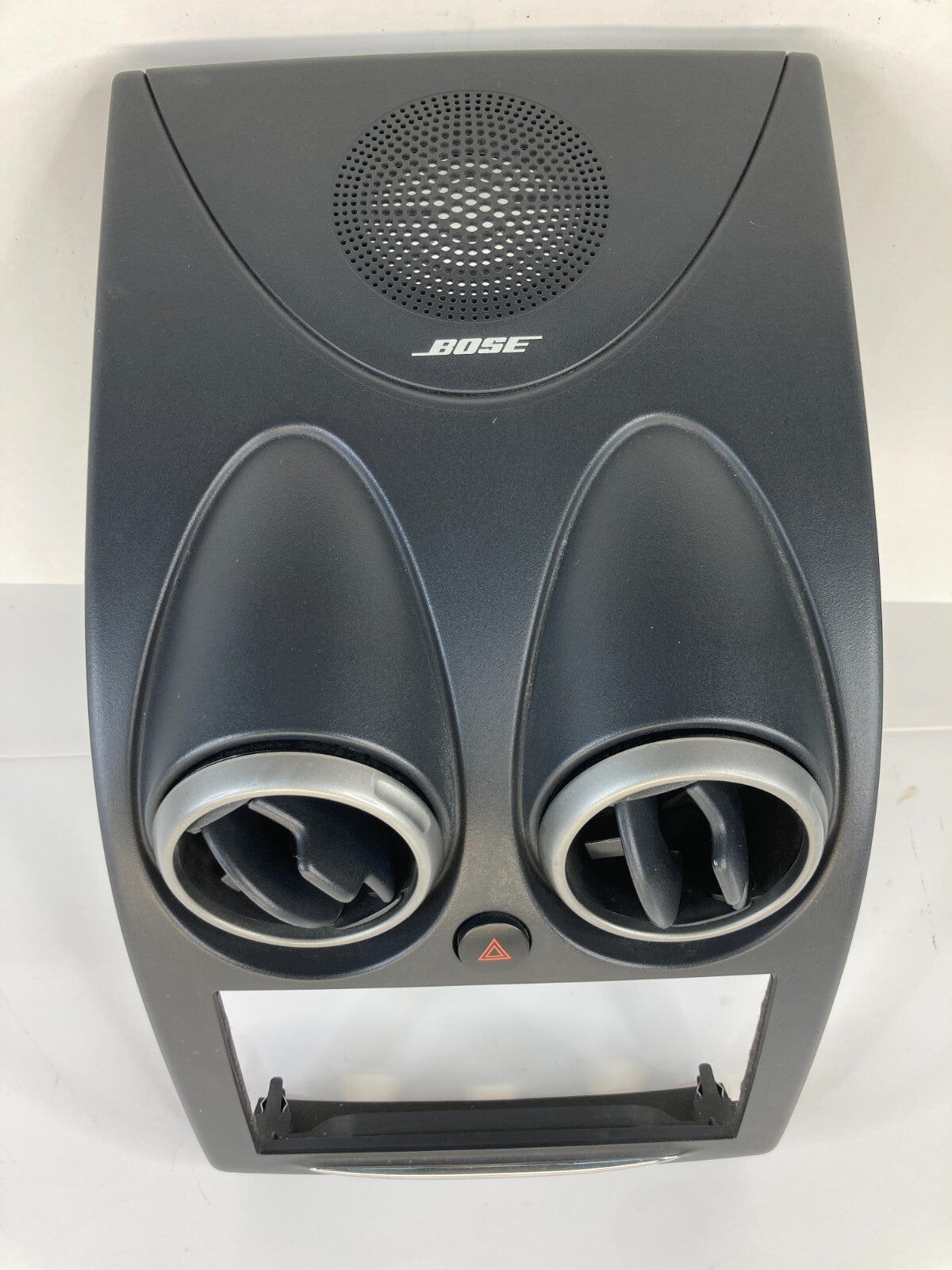 2011-2013 Nissan Rogue Center Dash Radio Bezel Trim w/ Air Vent Assy 68260-1VK0A