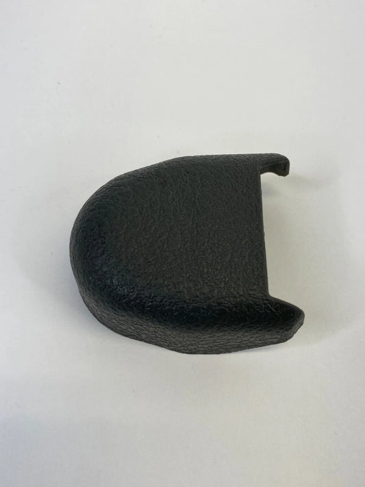 2005-2007 NISSAN XTERRA FRONT LEFT SEAT BELT ANCHOR COVER TRIM CAP PANEL OEM