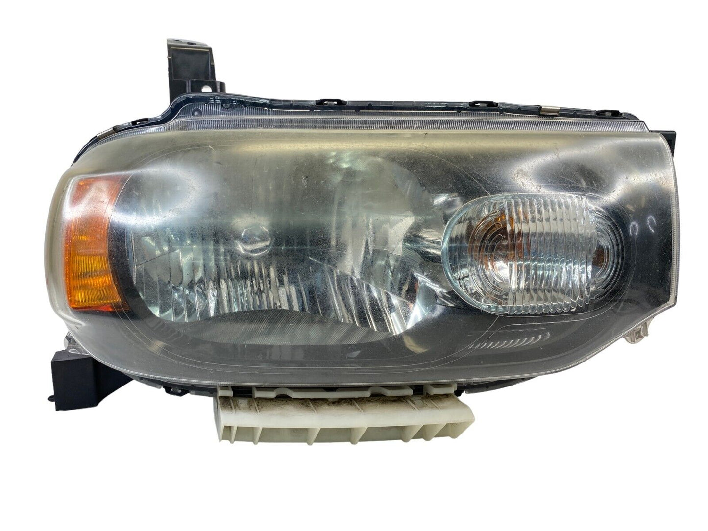 2009-2014 Nissan Cube Wagon 4-DR Front Right Headlight Headlamp Light Assembly