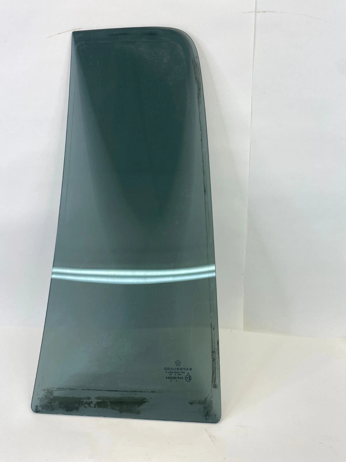 02-07 JEEP LIBERTY REAR RIGHT SIDE DOOR FIXED QUARTER WINDOW GLASS 43R-000264