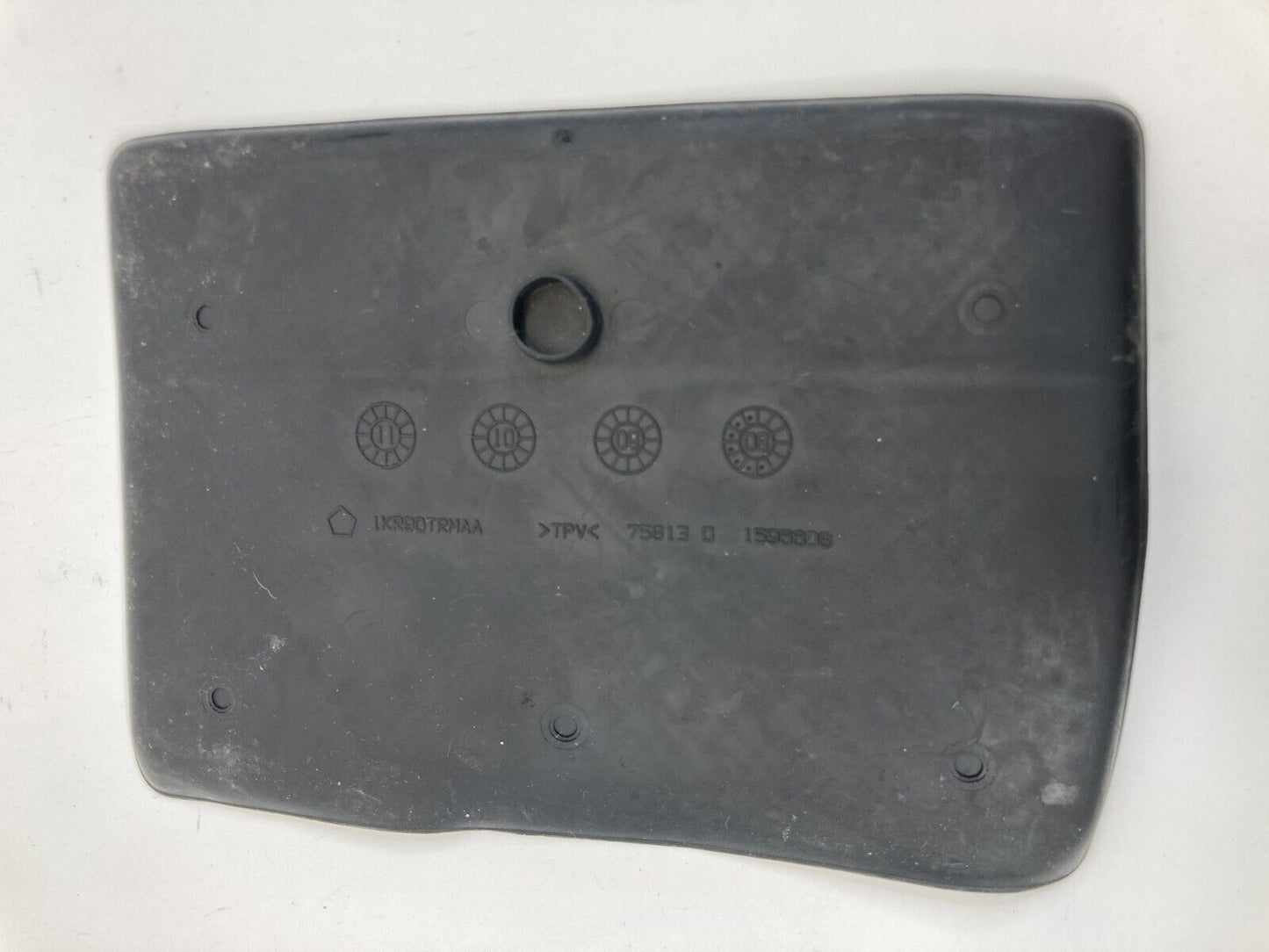 2009-2014 Volkswagen Routan Floor Center Console Rubber Mat Insert 1KR90TRMAA