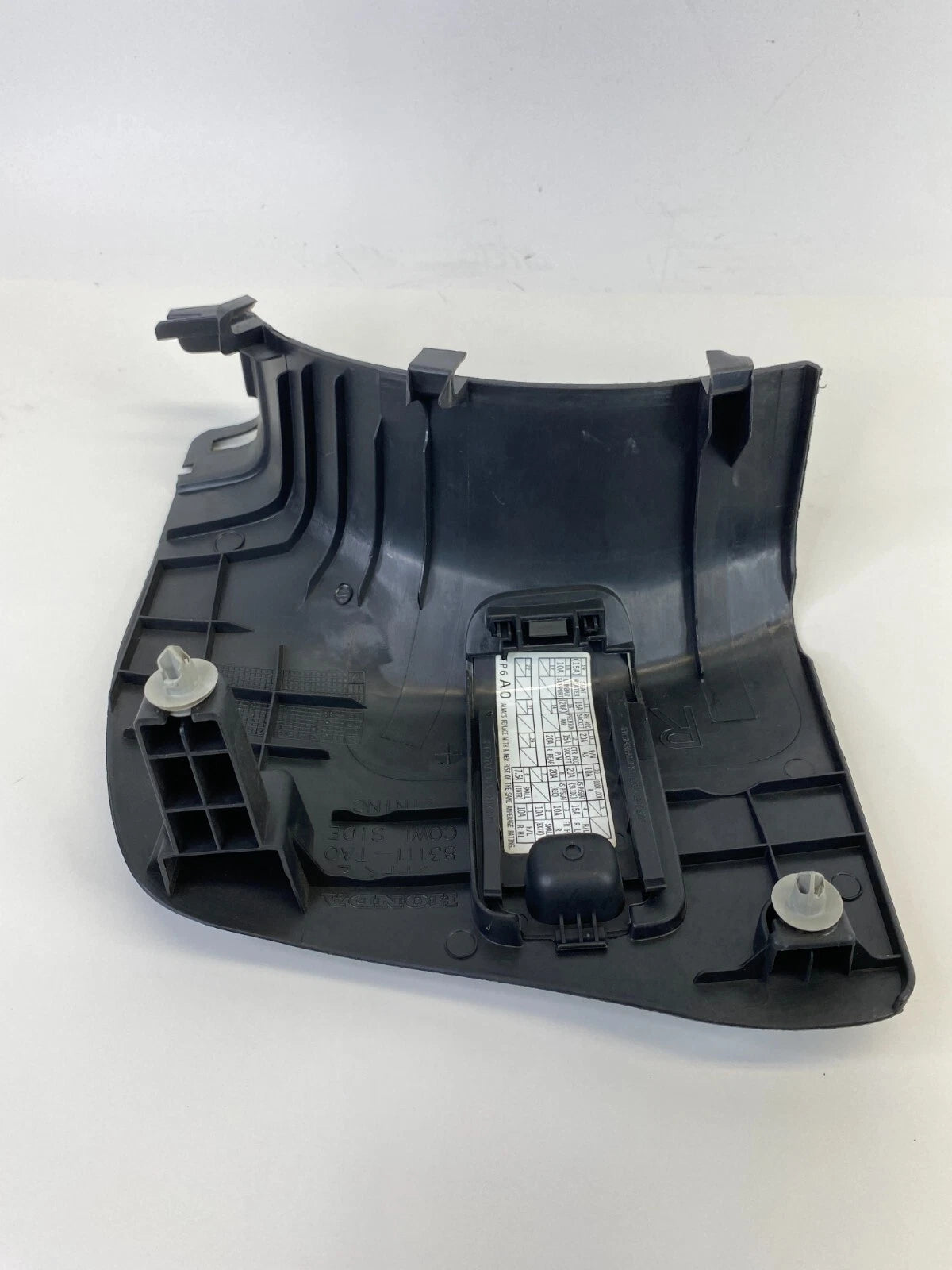 10 11 HONDA ACCORD CROSSTOUR RIGHT COWL KICK PANEL LID FUSE TRIM 83112-TA0-A010