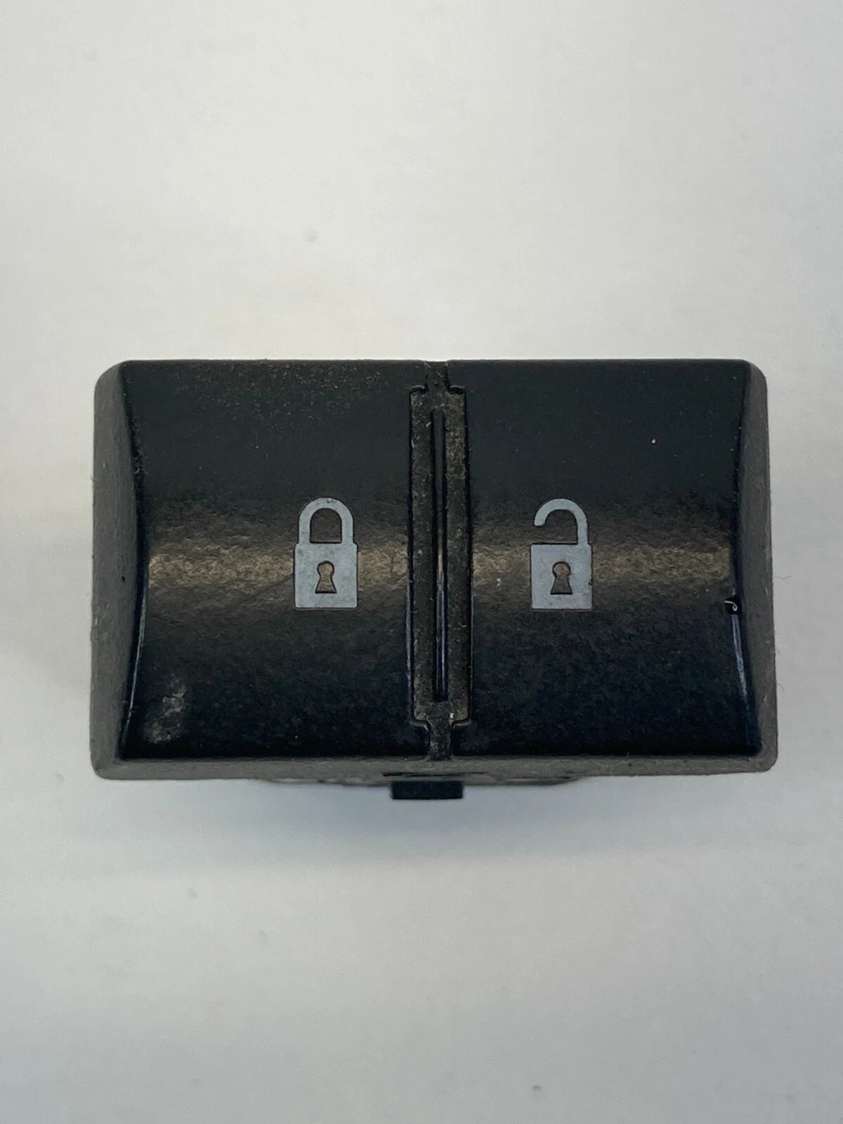2005-2010 CHEVROLET COBALT FRONT RIGHT SIDE DOOR LOCK CONTROL SWITCH 15777129